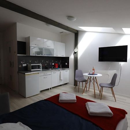 Relaxbox Apartment Krakow Bagian luar foto